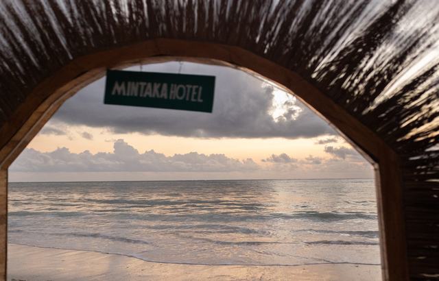Mintaka Hotel — zewnętrzne przestrzenie i otoczenie