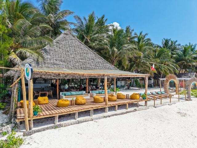 Mintaka Hotel i plaża z lotu ptaka