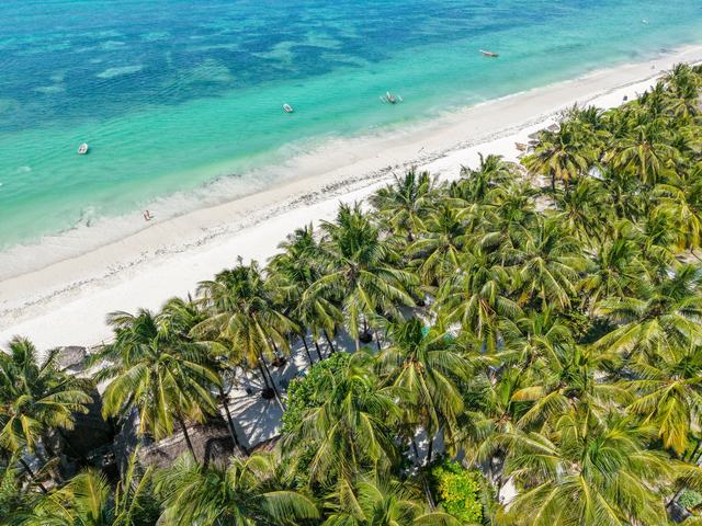 Mintaka Hotel i plaża z lotu ptaka