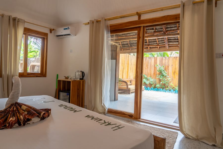 Pokój 11 — Honeymoon z wanną w ogrodzie · zdjęcie 12
