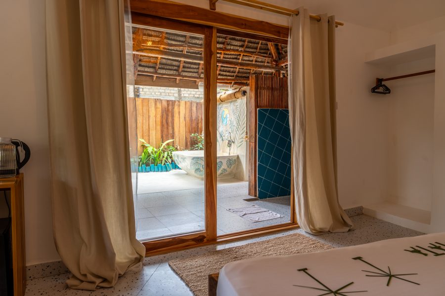Pokój 11 — Honeymoon z wanną w ogrodzie · zdjęcie 18
